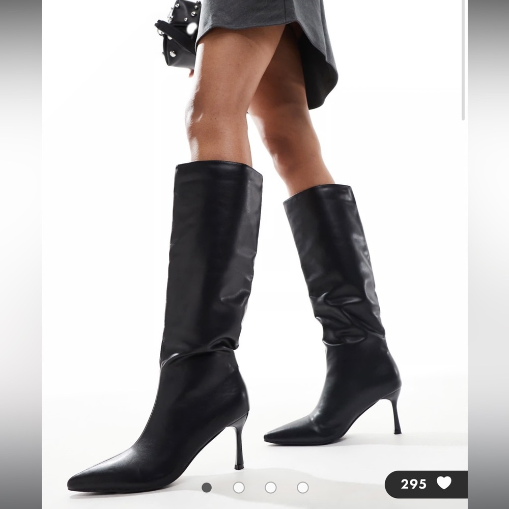 Pointed toe knee high boots in Black